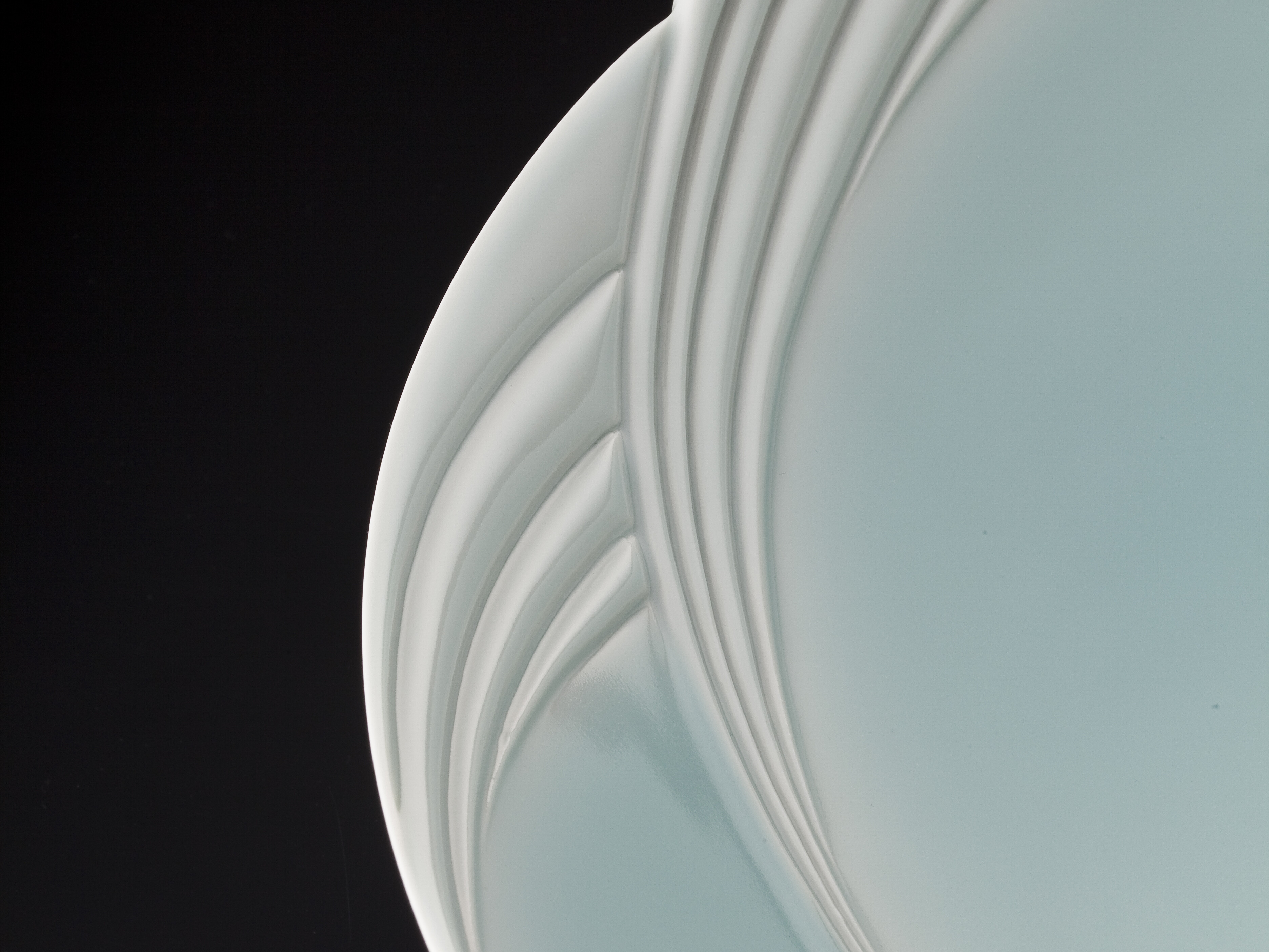 青磁堆磁線分鉢（2011）